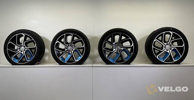 NIEUW LYNK & CO VELGEN SET ALL SEASON BANDEN 20 INCH — foto 7