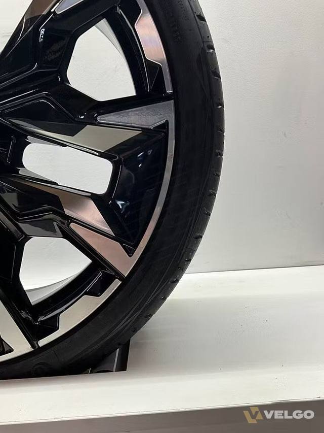 NIEUW BMW 5 SERIE G60 G61 BREEDSET VELGEN + ZOMERBANDEN 21 INCH ORIG. 954I — foto 4