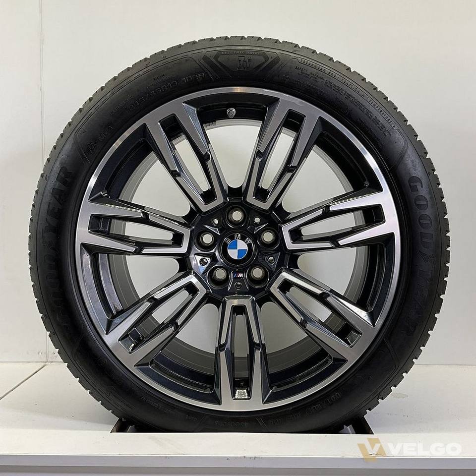 BMW 5 SERIE G60 I5 G60 SET VELGEN + 4 SEASON BANDEN 19 INCH ORIG. 935M * — foto 3