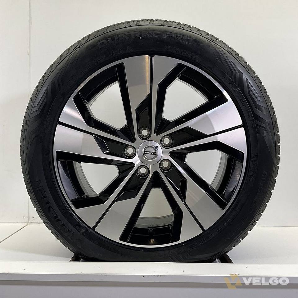VOLVO V60 CROSS COUNTRY VELGEN SET WINTERBANDEN 18 INCH * — foto 2