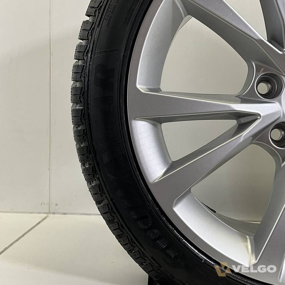 NIEUW AUDI A3 SET VELGEN + WINTERBANDEN 17 INCH — foto 5