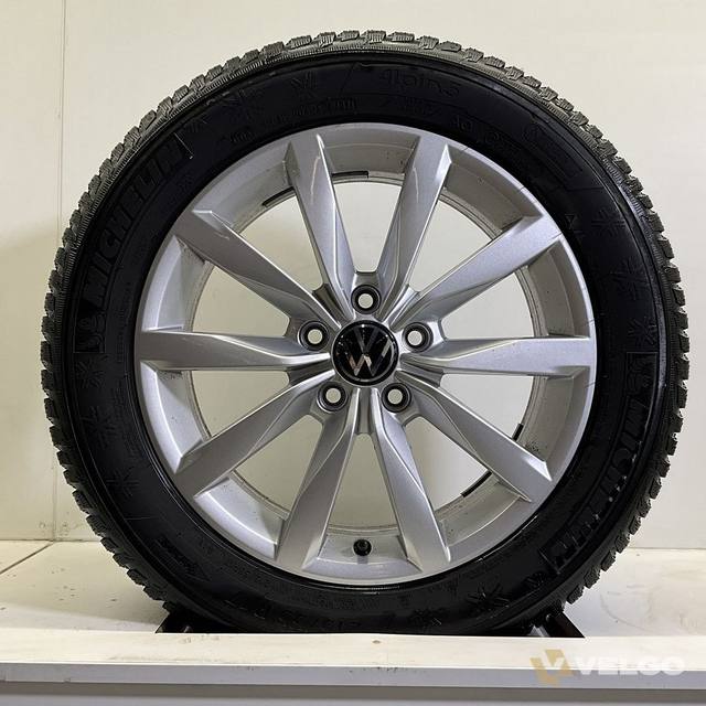 VOLKSWAGEN T-ROC PASSAT VELGEN DIJON SET WINTERBANDEN 17 INCH — foto 4
