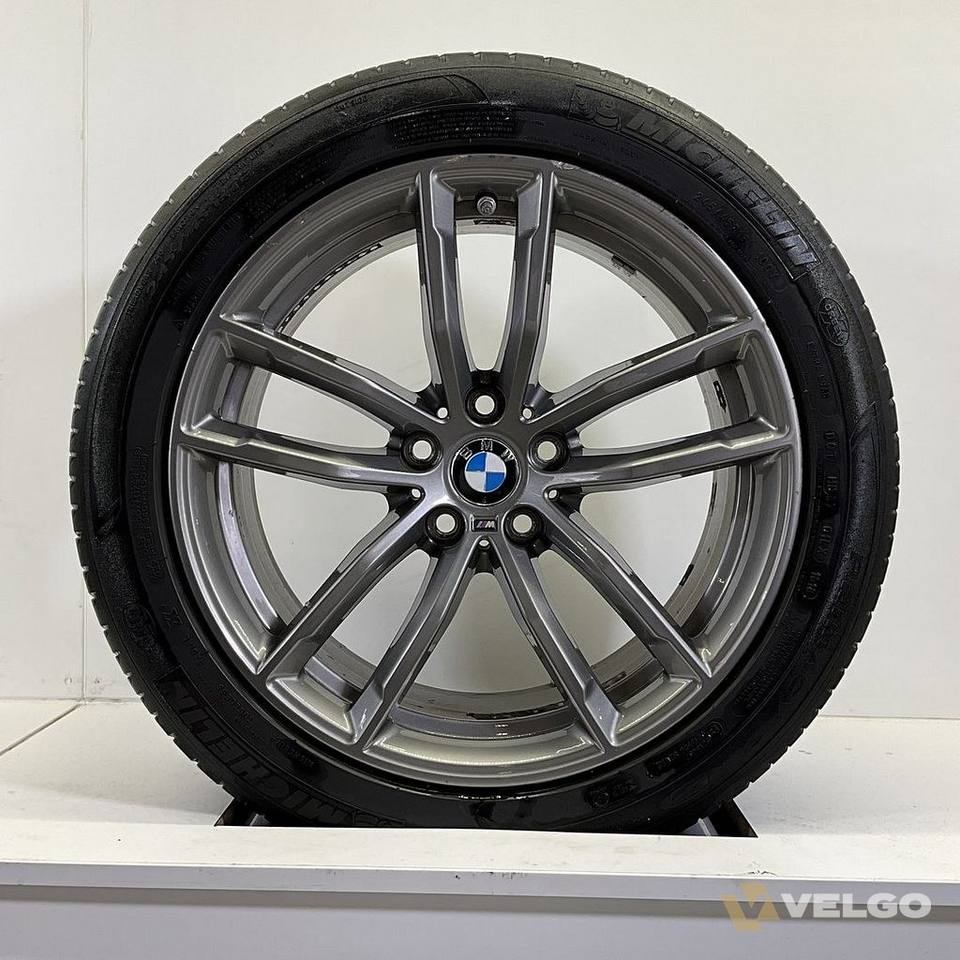 BMW 5 SERIE G30 G31 BREEDSET VELGEN + ZOMERBANDEN 18 INCH ORIG. 662M — foto 4