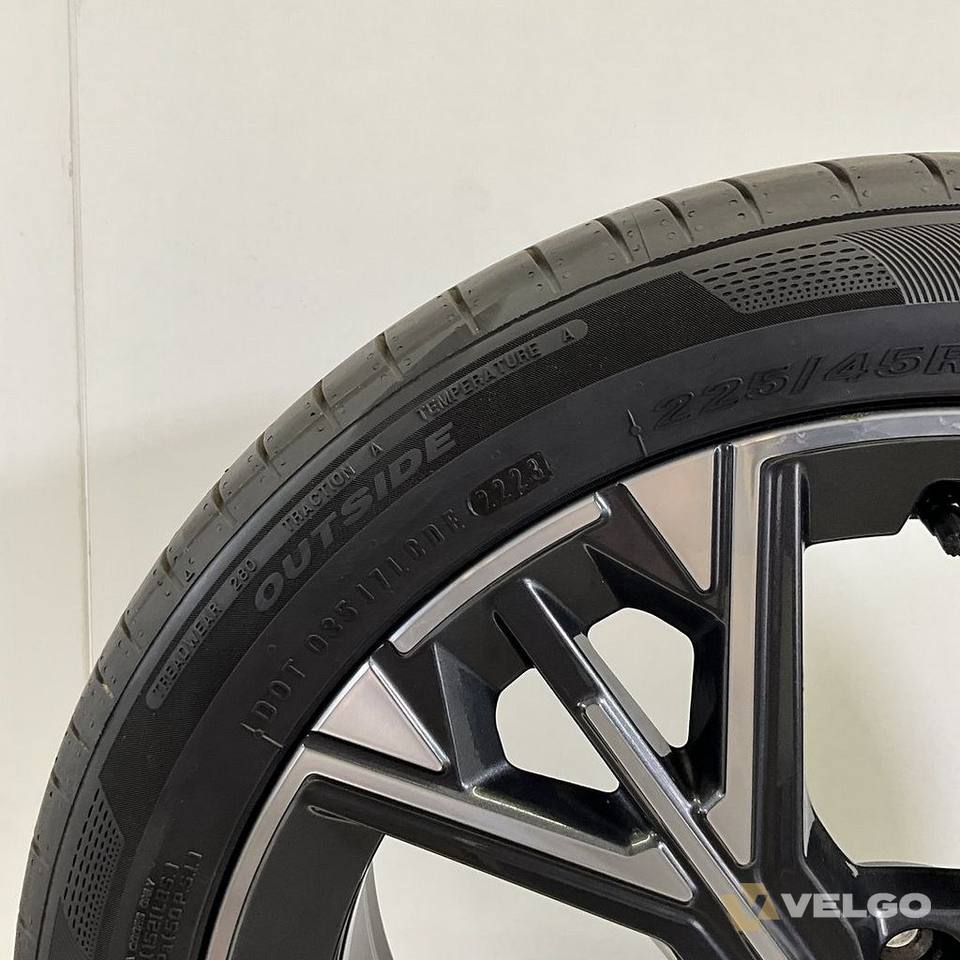 BMW 1 SERIE F70 2 SERIE F74 SET VELGEN + ZOMERBANDEN 18 INCH ORIG. 975* — foto 5