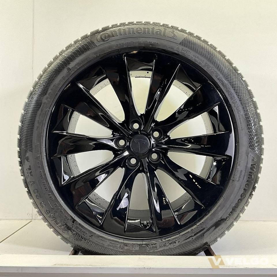 DEMO TESLA MODEL X WINTERBANDEN BREEDSET VELGEN 20 INCH — foto 7