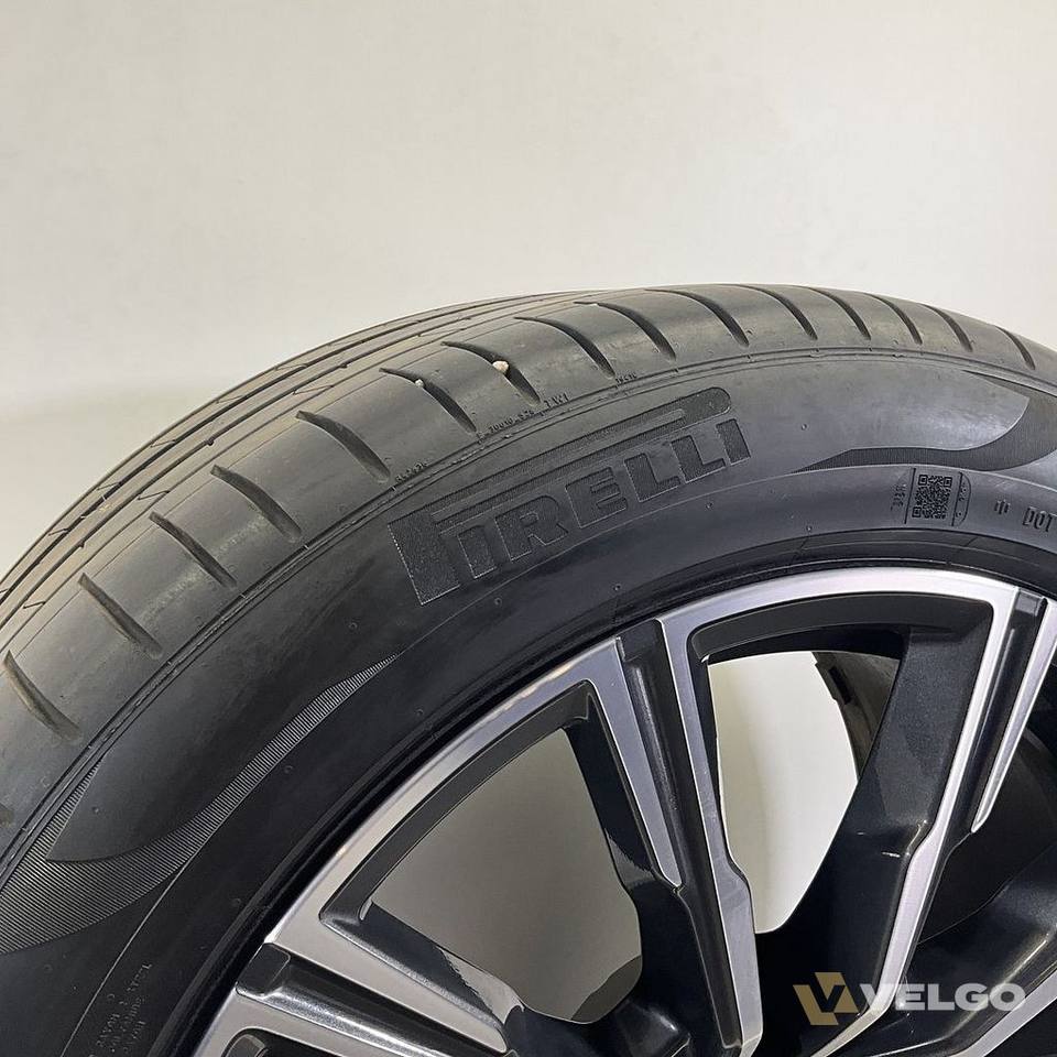 BMW X5 G05 EN X6 G06 BREEDSET VELGEN + ZOMERBANDEN 20 INCH ORIG. 740M — foto 3