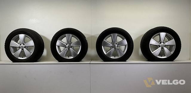 VOLVO XC40 VELGEN SET WINTERBANDEN 17 INCH * — foto 7