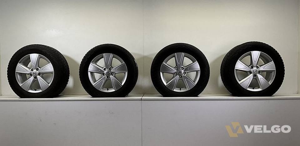 VOLVO XC40 VELGEN SET WINTERBANDEN 17 INCH * — foto 7