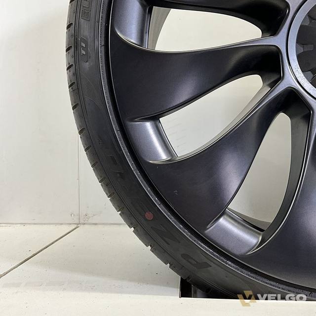 DEMO TESLA MODEL Y UBERTURBINE ZOMERBANDEN SET VELGEN 21 INCH — foto 4