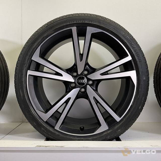 AUDI RSQ8 SQ8 Q8 SET VELGEN + ZOMERBANDEN 22 INCH — foto 2