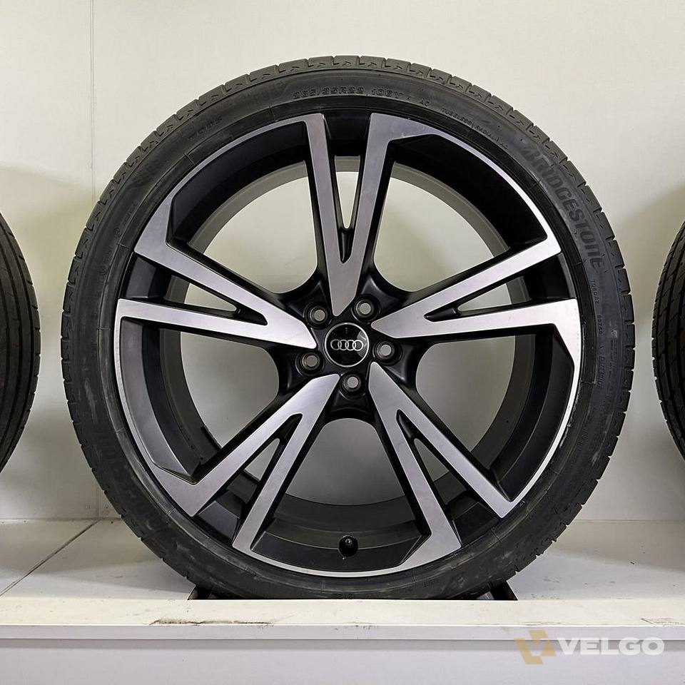 AUDI RSQ8 SQ8 Q8 SET VELGEN + ZOMERBANDEN 22 INCH — foto 2