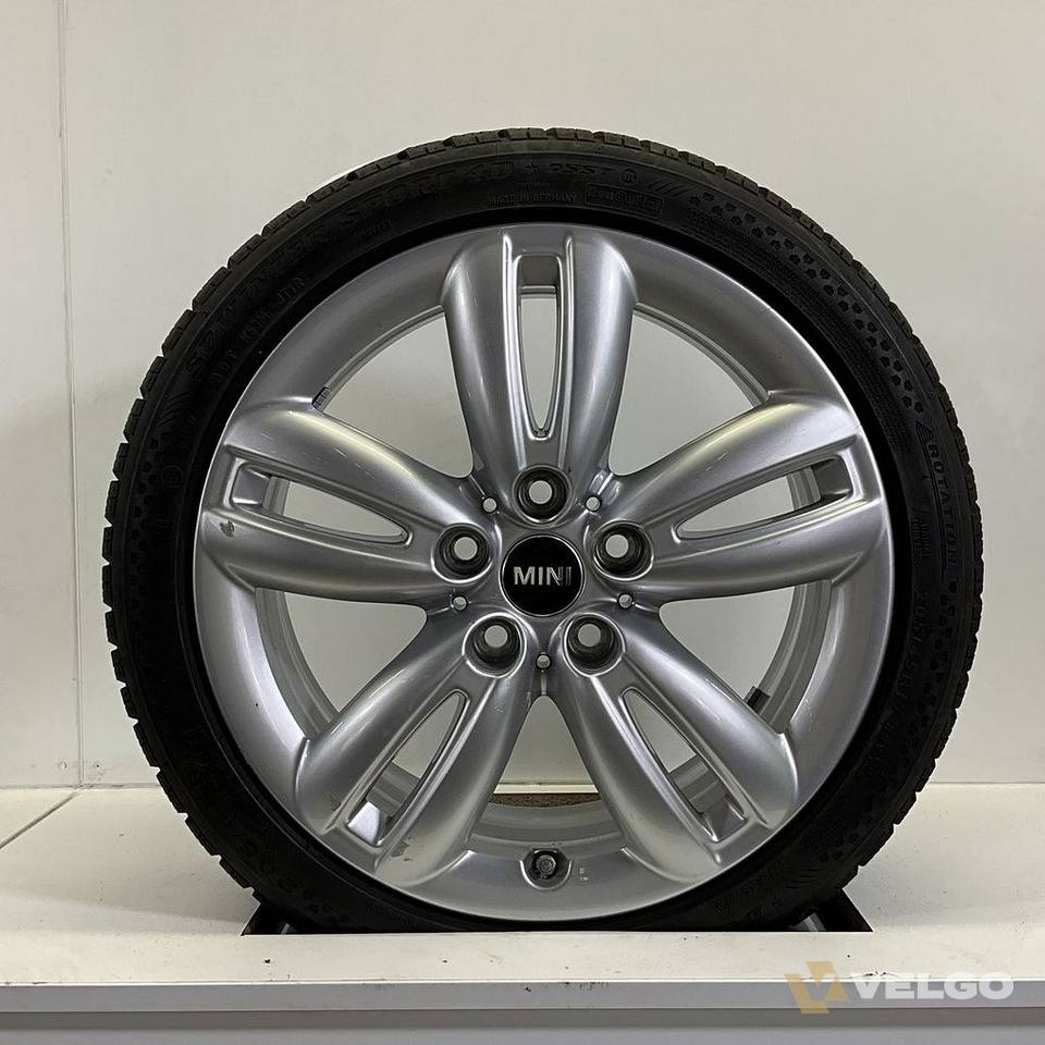 MINI JCW F55 F56 F57 STYLING TRACK SPOKE 501 SET VELGEN + WINTERBANDEN 17 INCH — foto 4