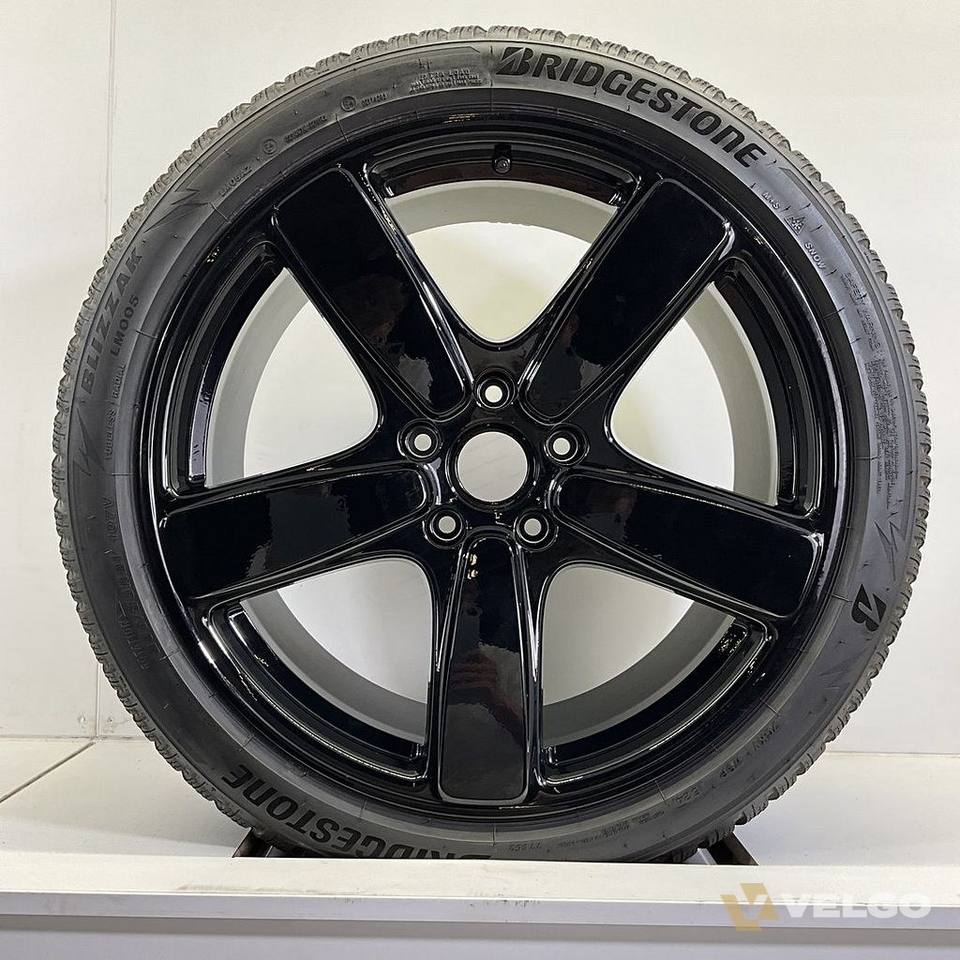 PORSCHE MACAN 21 INCH WINTERBANDEN NIEUW — foto 4
