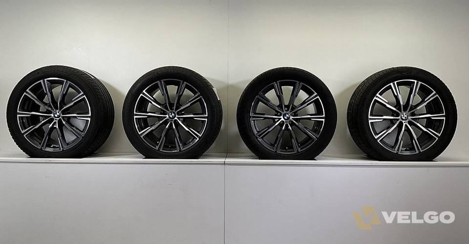 BMW X5 G05 EN X6 G06 BREEDSET VELGEN + ZOMERBANDEN 20 INCH ORIG. 740M — foto 8