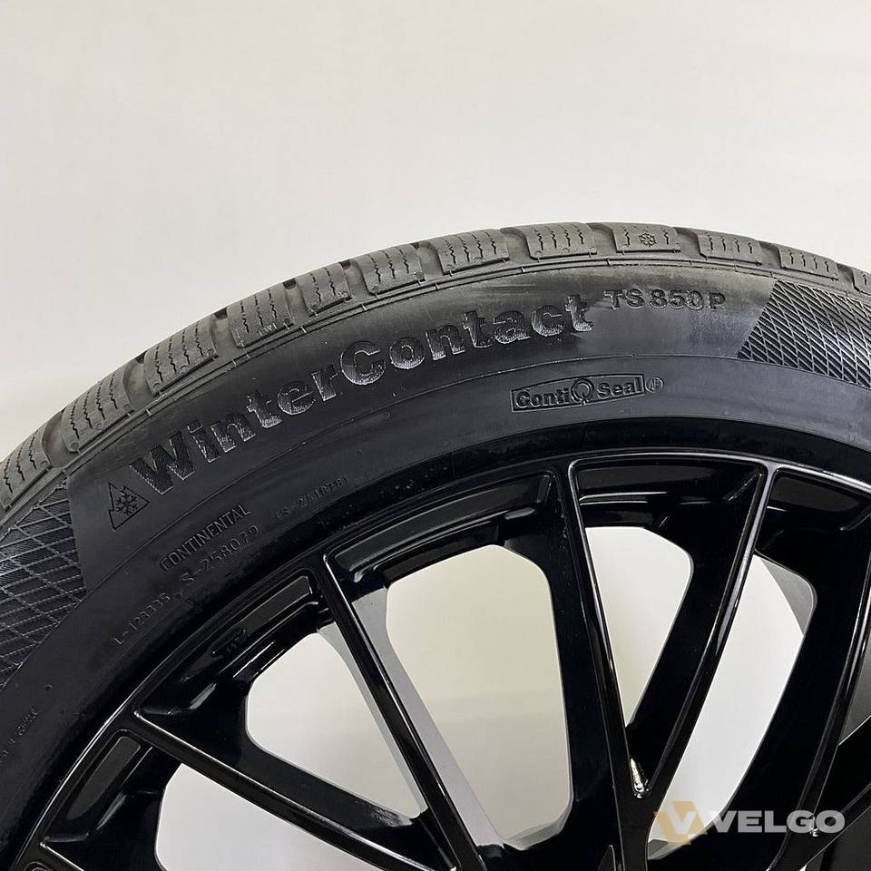 VOLKSWAGEN ID4 VELGEN BREEDSET WINTERBANDEN 20 INCH — foto 3