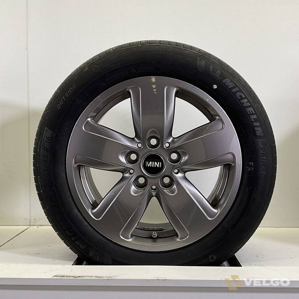 MINI COOPER STYLING 517 SET VELGEN + ZOMER BANDEN 16 INCH — foto 2
