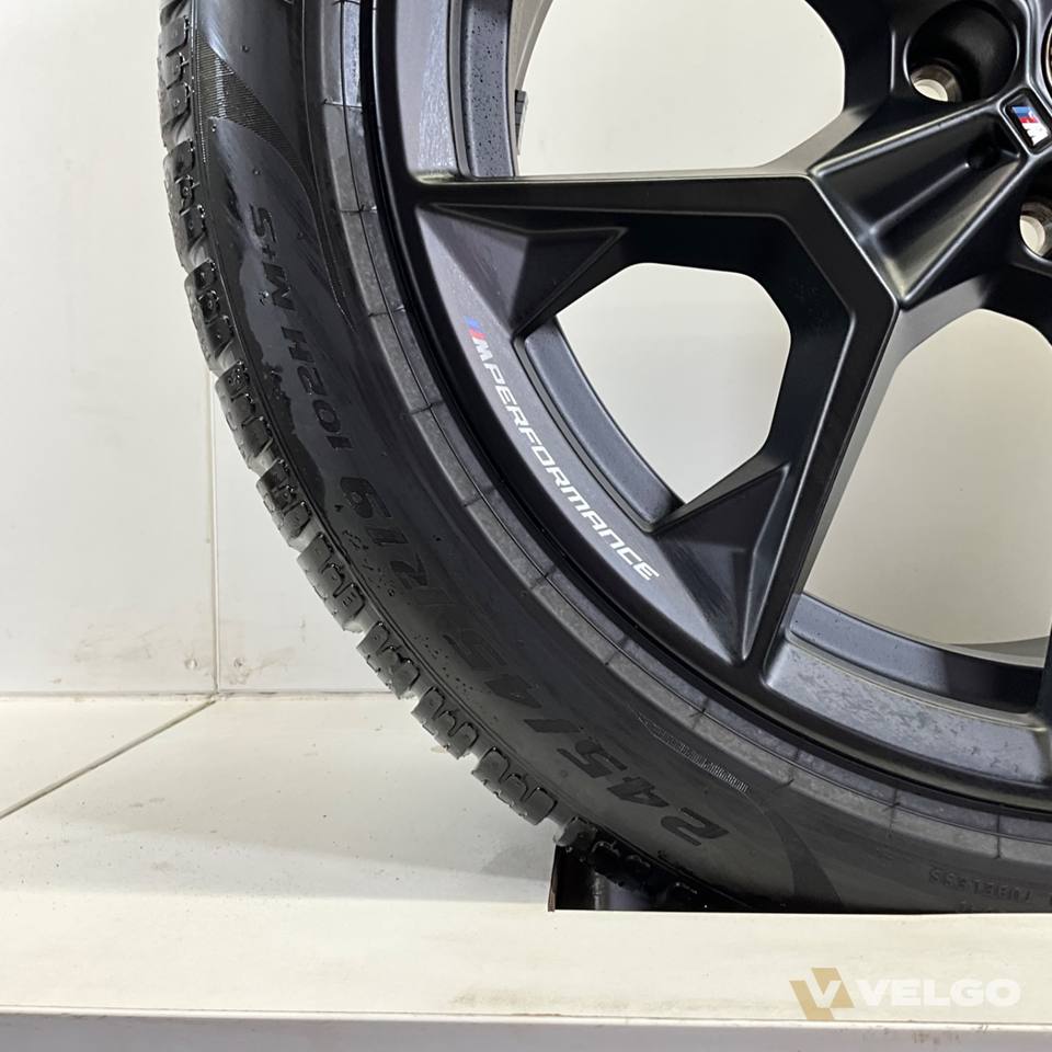 BMW I5 5 SERIE G60 G61 WINTERBANDEN 942M 19 INCH — foto 10