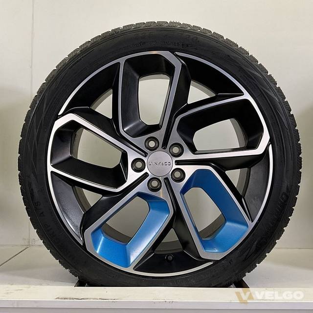 NIEUW LYNK & CO VELGEN SET ALL SEASON BANDEN 20 INCH — foto 1