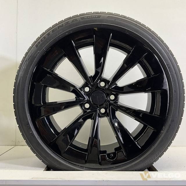 TESLA MODEL 3 ZOMERBANDEN SET VELGEN 19 INCH — foto 4