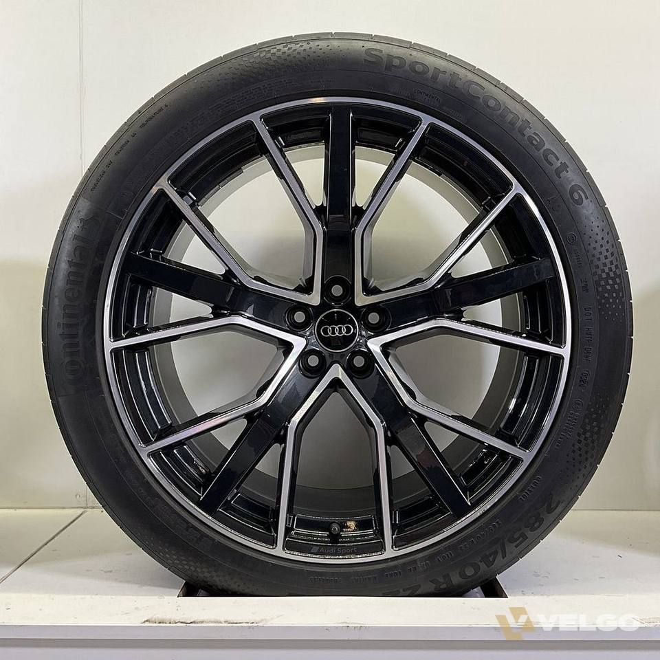 AUDI RSQ8 SQ8 Q8 SET VELGEN + ZOMERBANDEN 22 INCH — foto 1